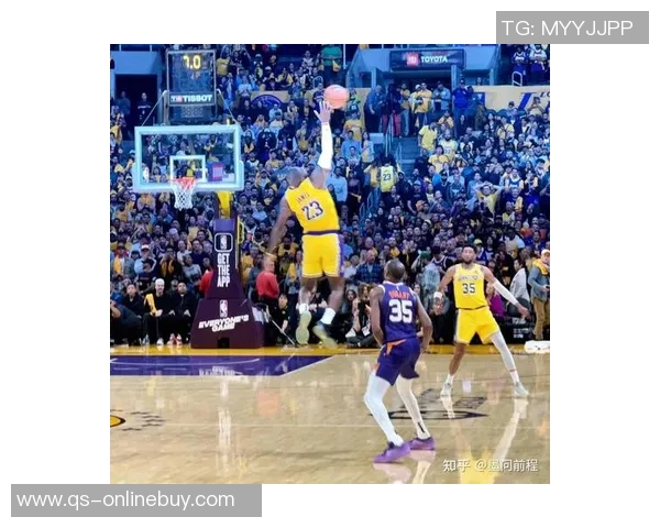 湖人对阵太阳的比赛戏剧性十足近期状态起伏不定表现令人关注